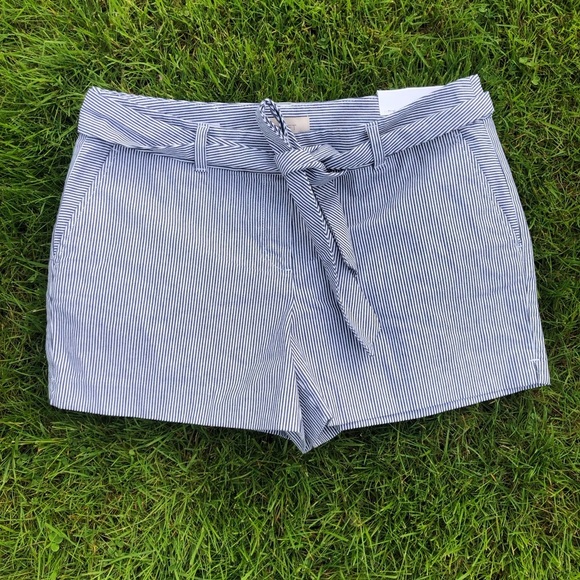 LOFT Outlet Blue and White Striped 4” Chino Shorts with Tie Belt Size 10 Cotton - Picture 1 of 4